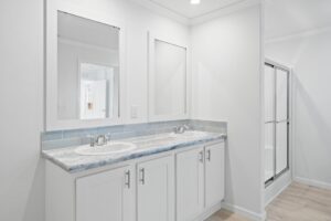 Cottage Grove: 3 Bedroom 2 Bathroom