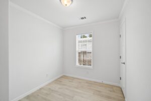 Cottage Grove: 3 Bedroom 2 Bathroom