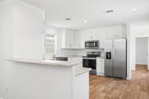Cottage Grove: 3 Bedroom 2 Bathroom