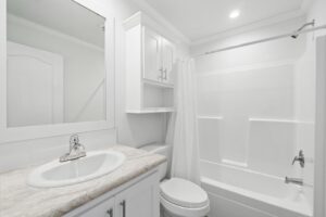 Cottage Grove: 3 Bedroom 2 Bathroom