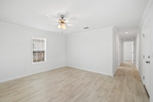 Cottage Grove: 3 Bedroom 2 Bathroom